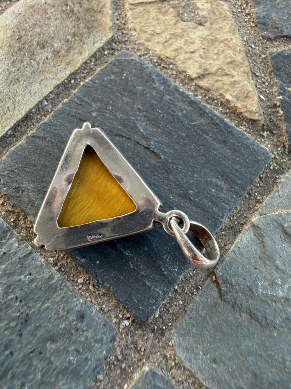 Vintage 925 Sterling Silver Tiger Eye Triangle Pendant - Picture 5 of 7